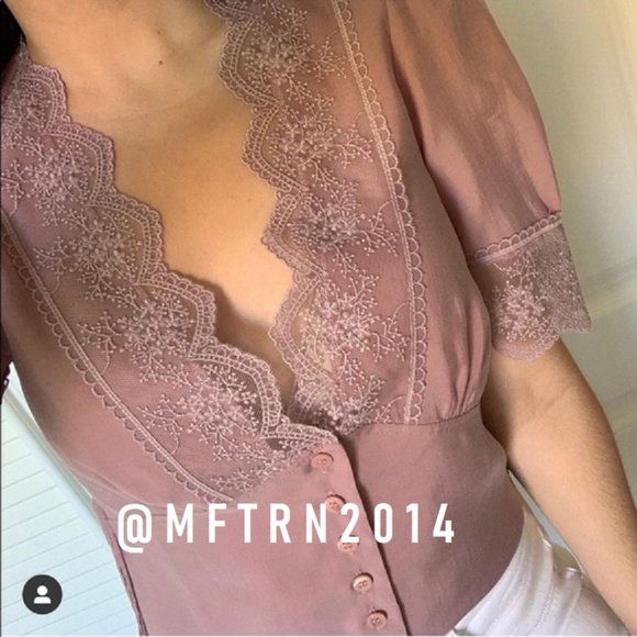 ZARA V-Neck Top with Lace Detail* - Picture 13 of 16